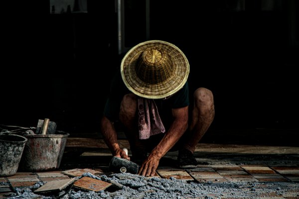 Travailler avec un designer d'intérieur : Avantages et inconvénients