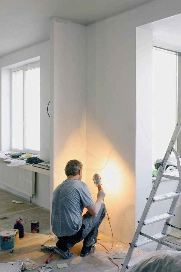 Services aménagement et rénovation pro : votre projet en Corse simplifié