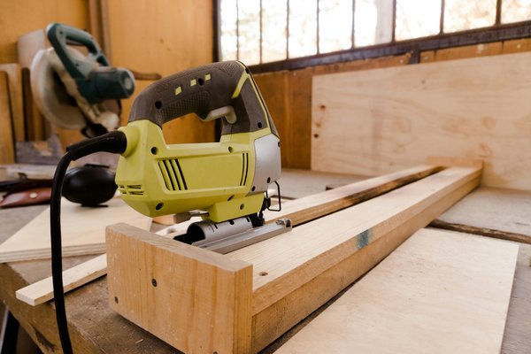 Matériaux en bois : optez pour des solutions écologiques pour vos projets